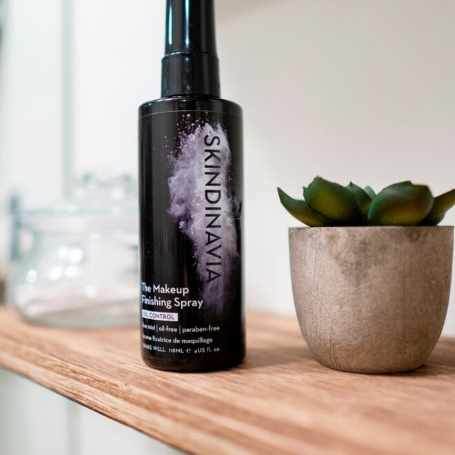 How to Layer Frizz Control Products for 24-Hour Humidity Protection