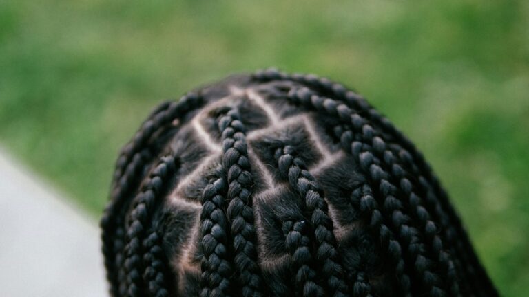 Best Scalp Sunscreens 2026: Protect Your Hair Part from UV