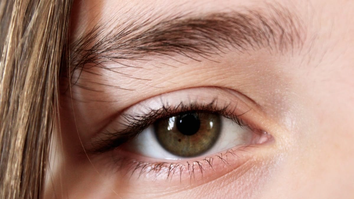 clean eyeliners