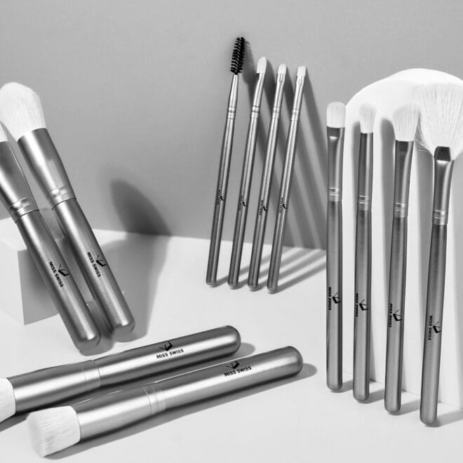 Clean Beauty Makeup 2026: 5 Mistakes That Ruin Your Non-Toxic Routine
