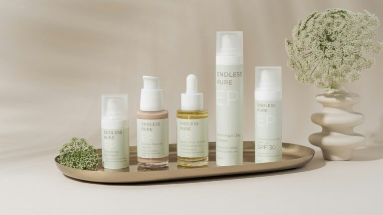 Hailey Bieber’s Rhode Summer Glow Set 2026: Full Review