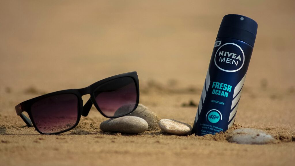 How to Choose a Water-Resistant Sunscreen for Beach Days 2026