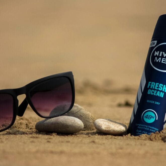 How to Choose a Water-Resistant Sunscreen for Beach Days 2026
