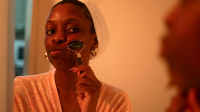 How to Heal Acne Scars Fast: 2026 At-Home Treatment Guide