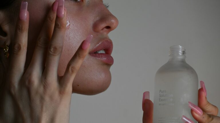 How to Reverse Sun Damage on Face: Derm Tips 2026