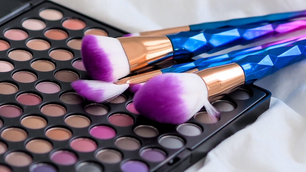 clean beauty makeup