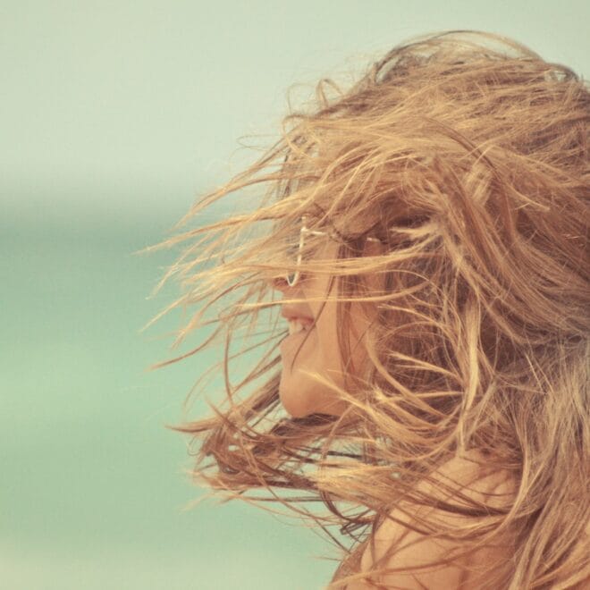 Summer Hair Frizz Solutions for U.S. Humid Cities 2026