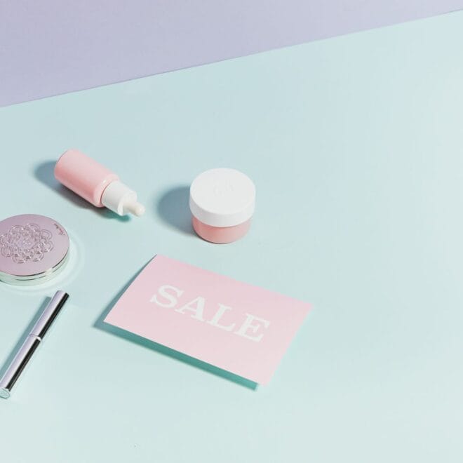 Taylor Swift’s 2026 Skincare Routine: Products and Cheap Alternatives