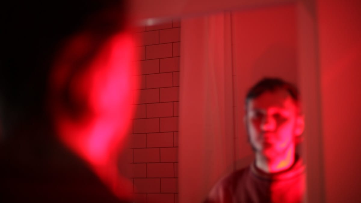 red light therapy cap