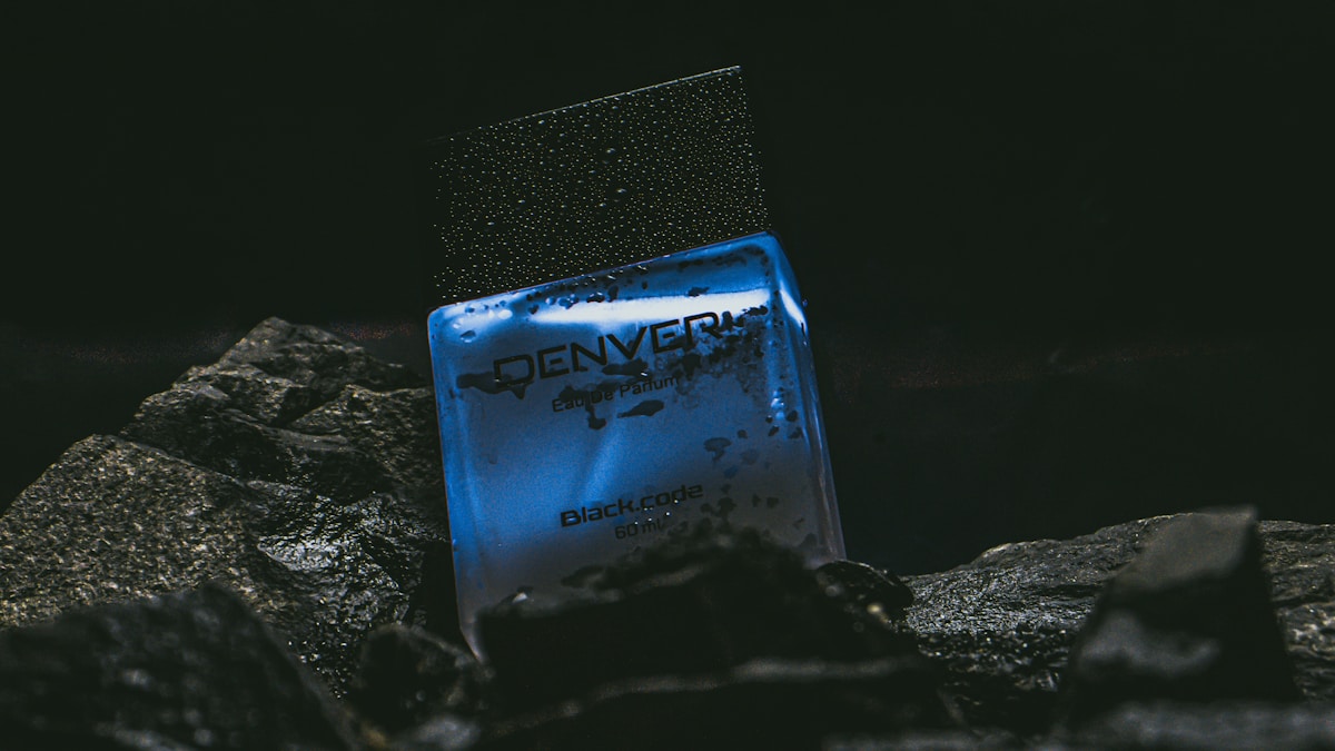 luxury summer fragrances for men under $200