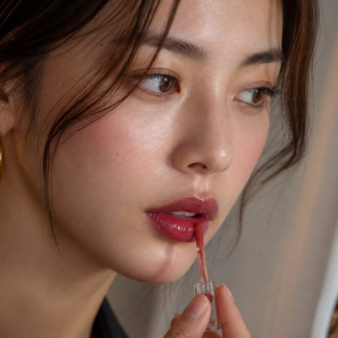 glossy lip stain – 2026’s Biggest Lip Trend: Glossy Stains That Last All Day