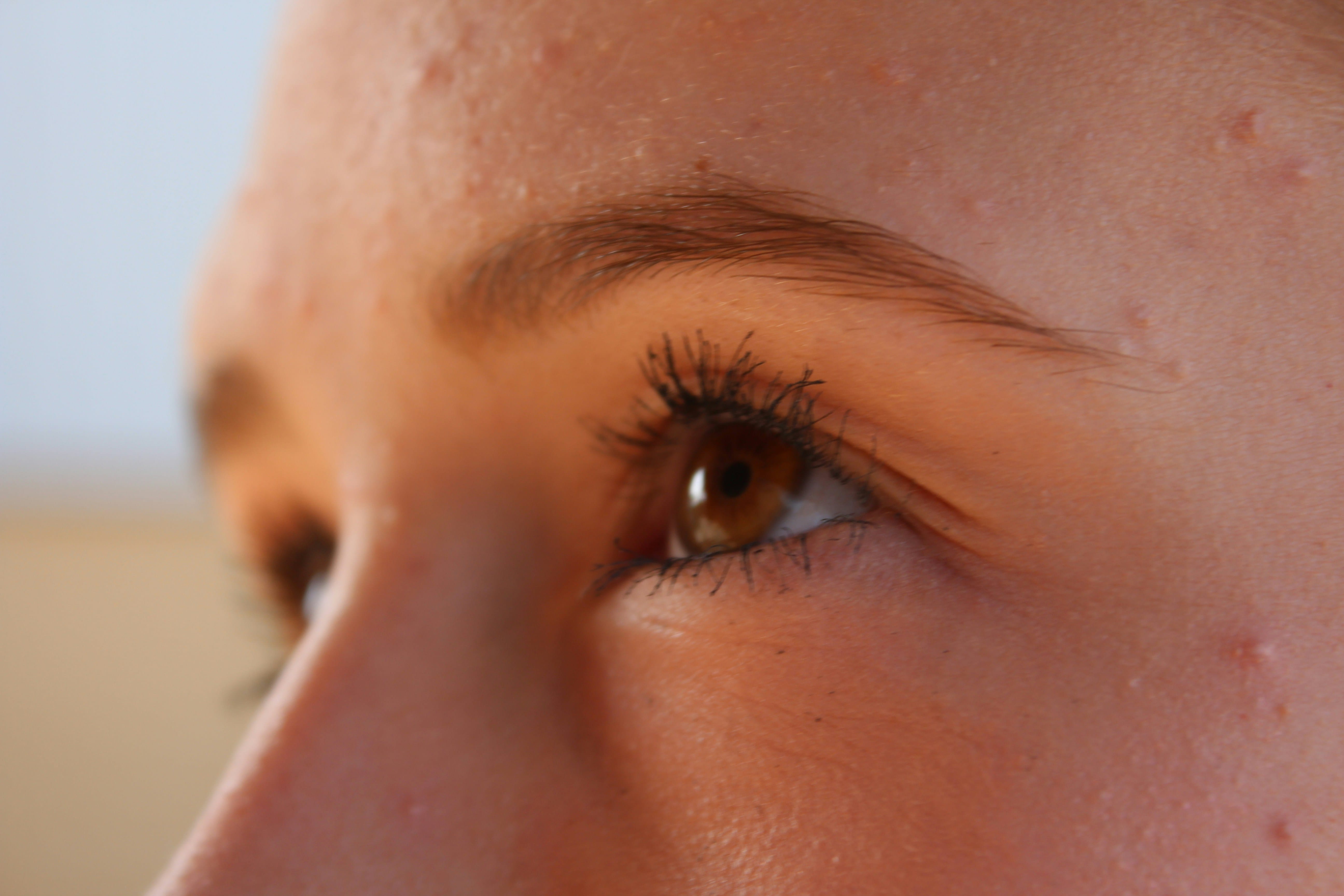 Brow Lamination vs Microblading: Which Lasts Longer in 2026? 3 brow lamination vs microblading