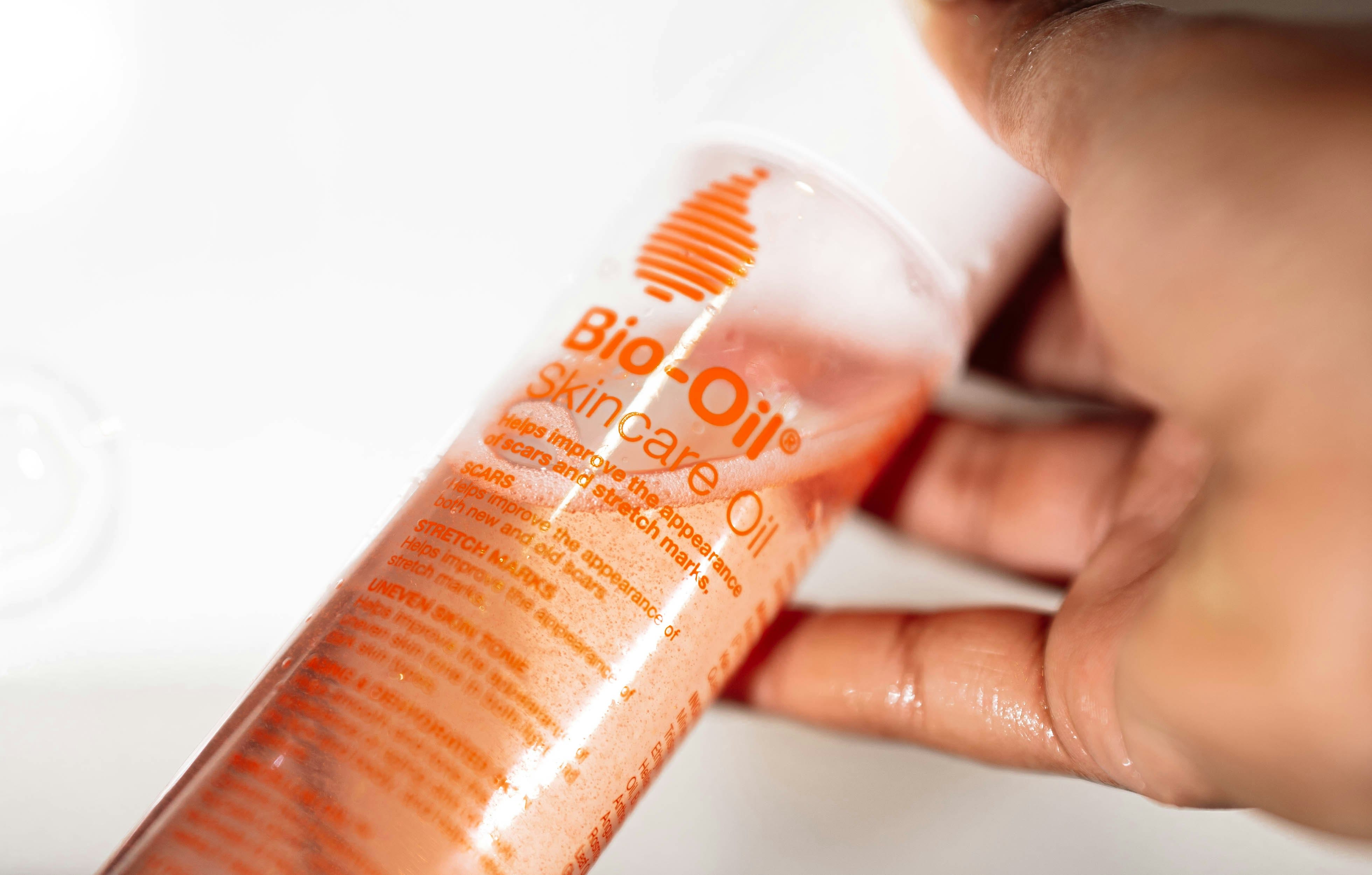 Best Sunscreens for Dark Skin 2026: No White Cast Picks Under $30 4 sunscreens for dark skin